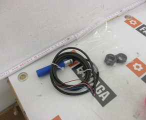 Ультразвуковой датчик 
Ultraschallsensor / Ultrasonic Sensor P43
(P43-F4Y-2D-1D0-300E blau) PIL Sensoren